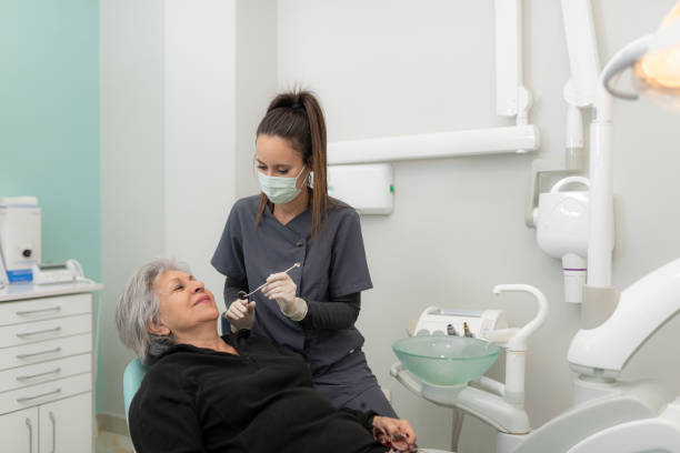 Best Mobile Emergency Dentist in Le Roy, IL